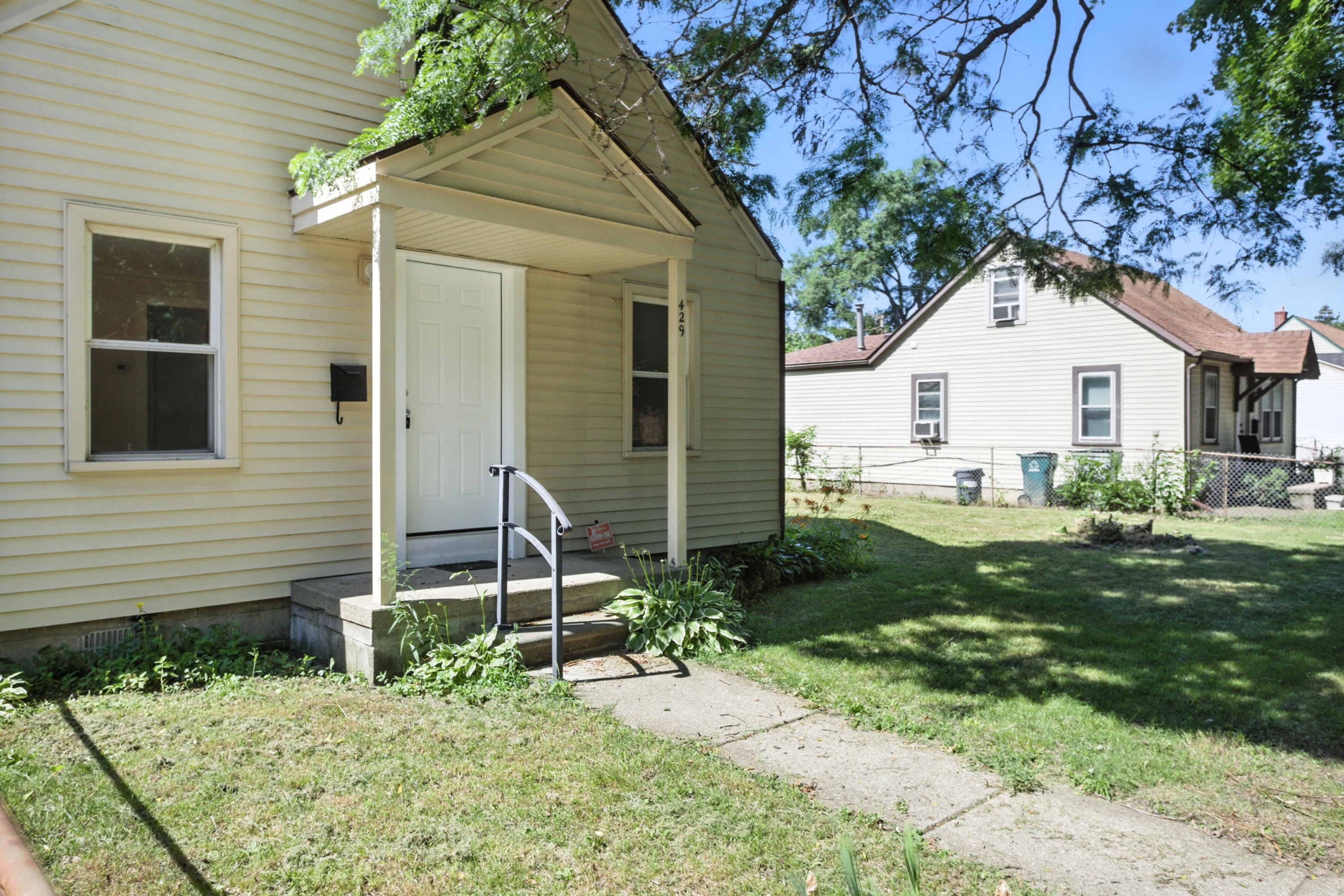 Property thumbnail image